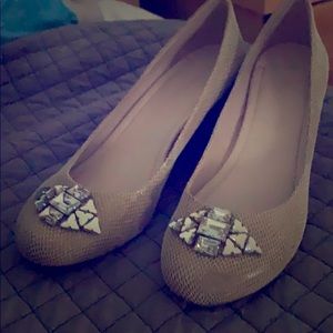 BCBG generation wedges